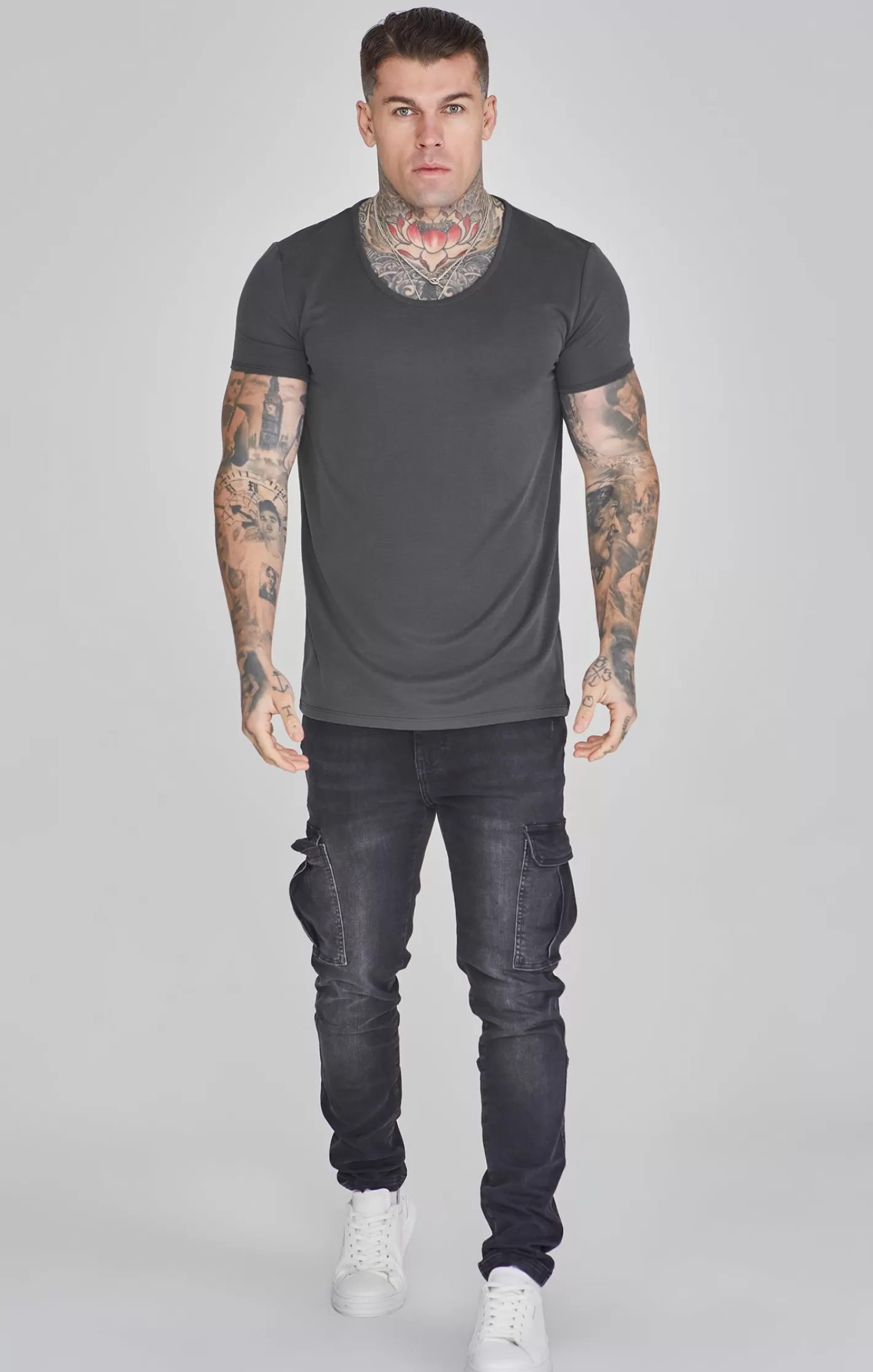 SikSilk T-shirts^Muscle Fit T-Shirt